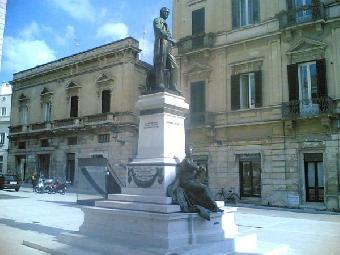 Sigismondo Castromediano Piazzetta Fonte: Wikipedia